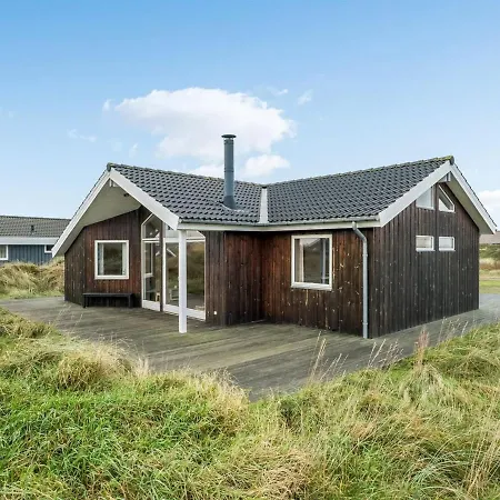 Tecumseh - 150m From The Sea By Interhome Frostrup